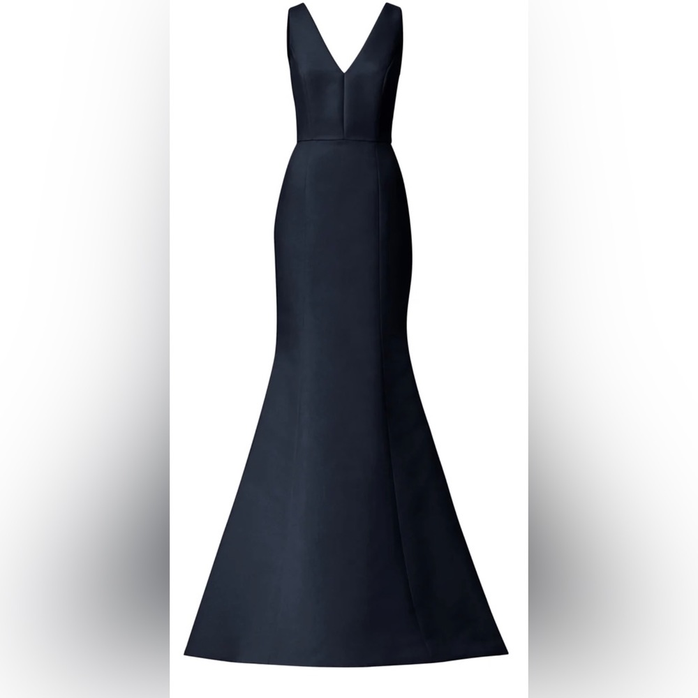 Amsale Mackayla in navy Faille